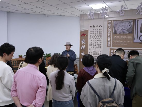 民委.jpg